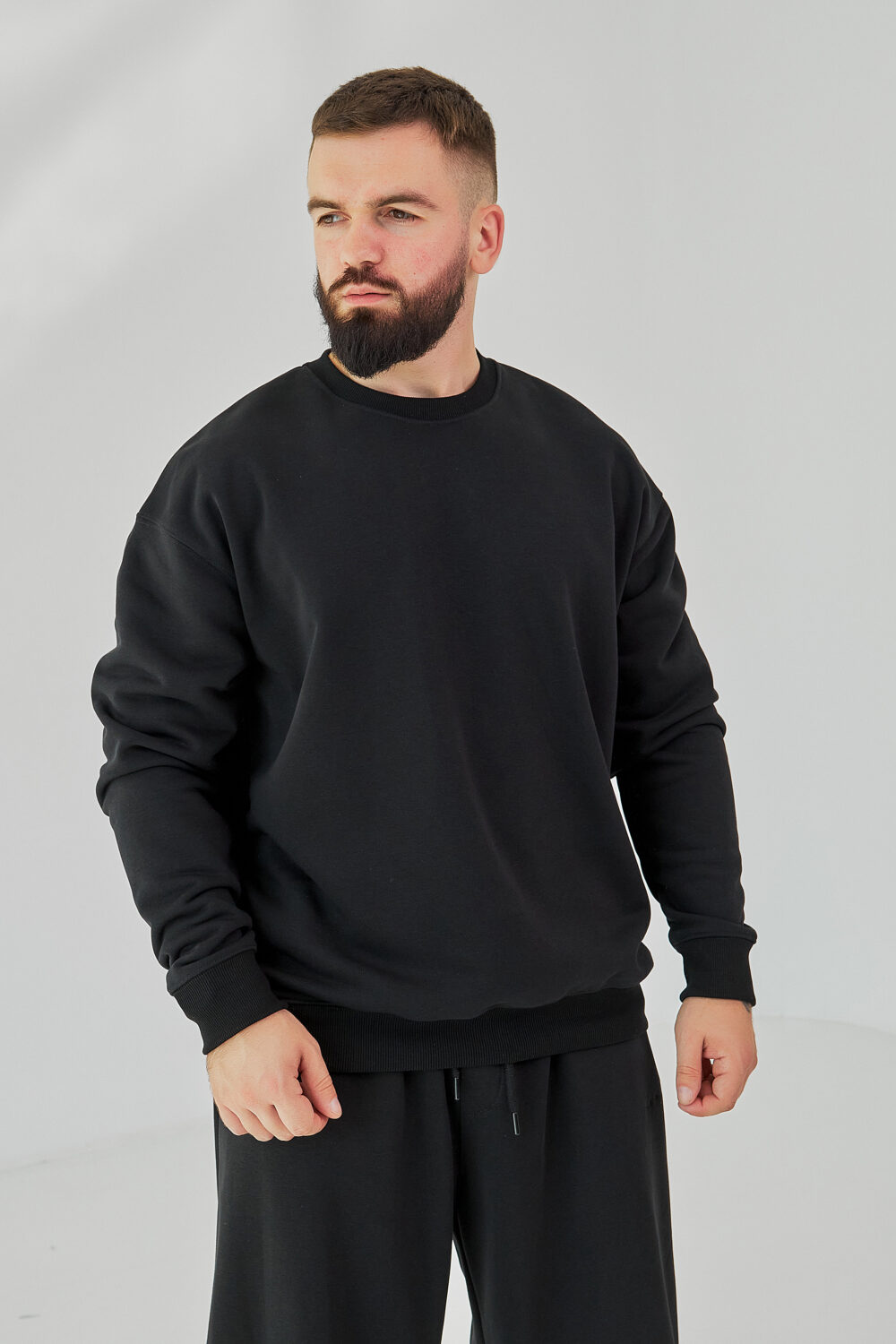 Чоловічий світшот прямого крою з щільного трикотажу