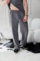 Чоловічі класичні штани вільного силуету