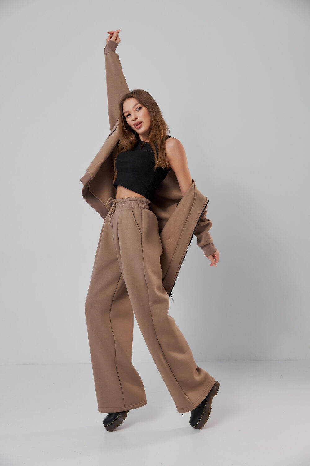 Жіночі штани палаццо на резинці з начосом теплі та вільні