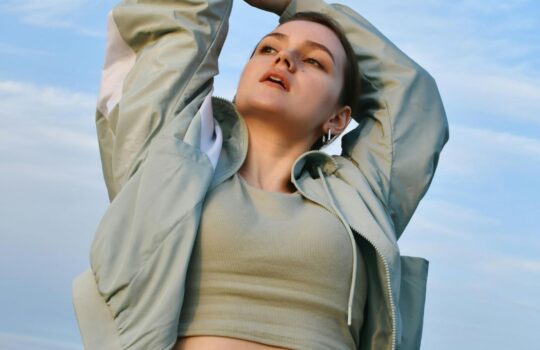 Мода + спорт: чому спортивні костюми витісняють джинси