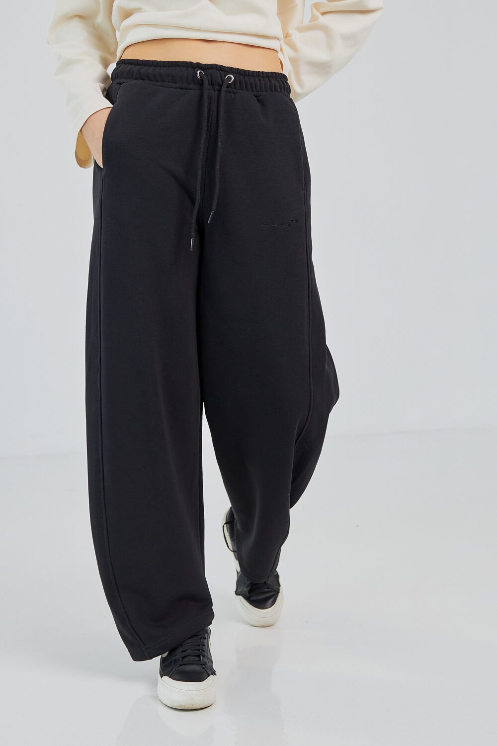 Штани жіночі baggy oversize з високою посадкою та кишенями