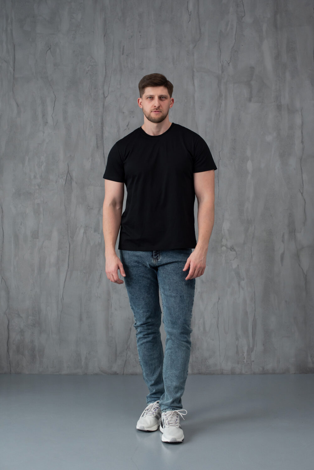 Чоловіча базова футболка з бавовни преміум якості