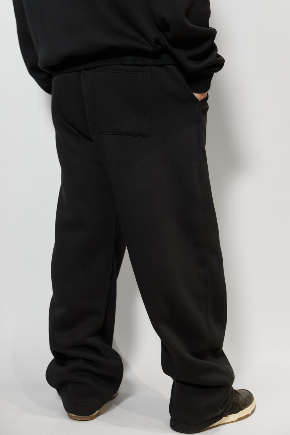 Чоловічі прямі спортивні штани