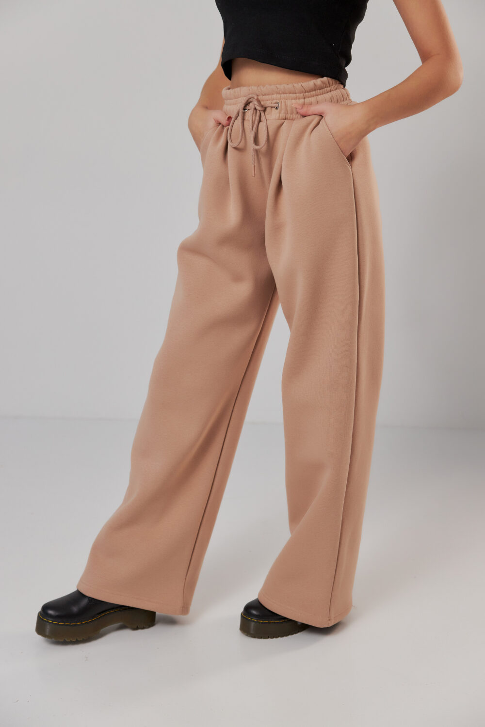 Жіночі штани палаццо на резинці з начосом теплі та вільні