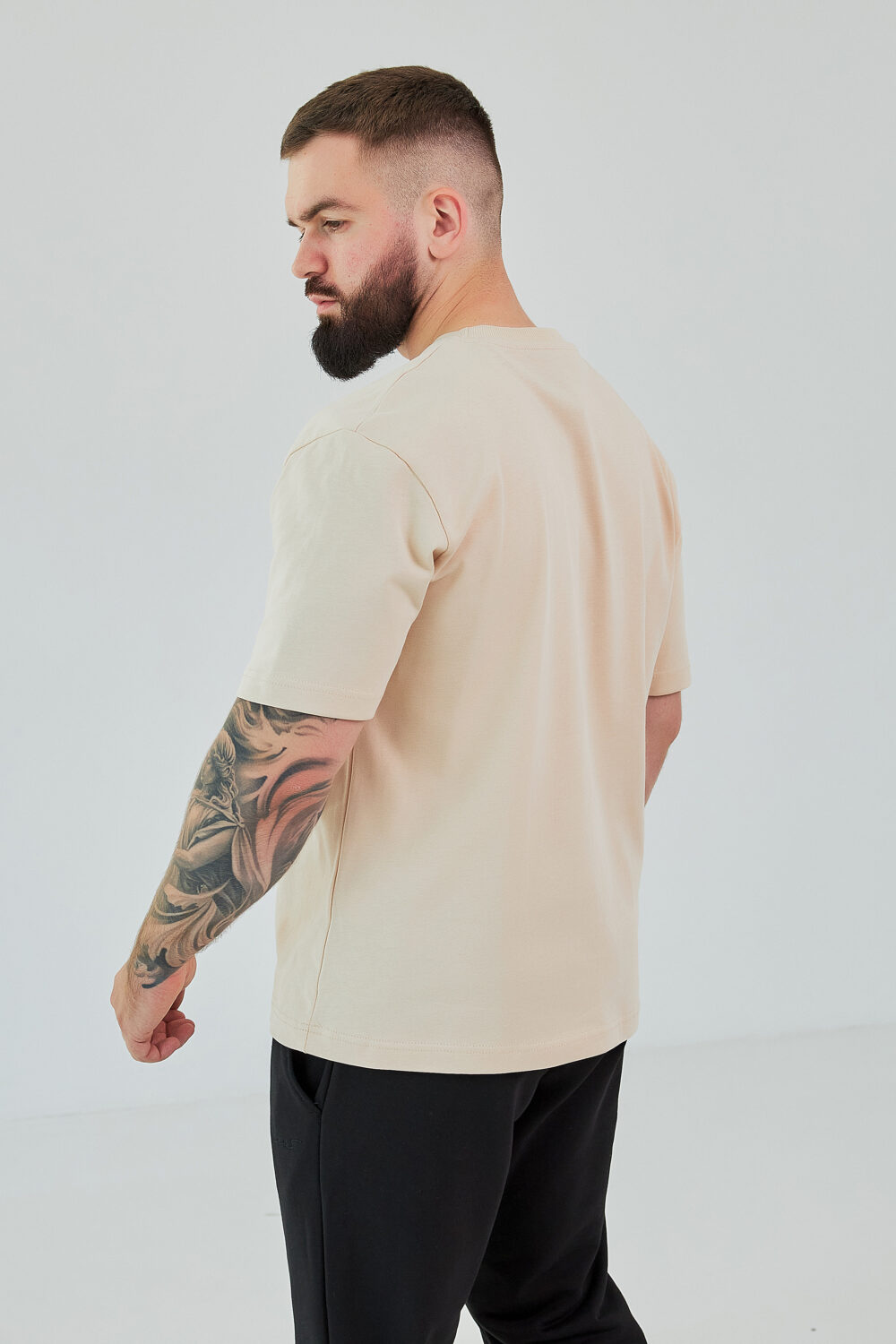 Чоловіча базова футболка з бавовни