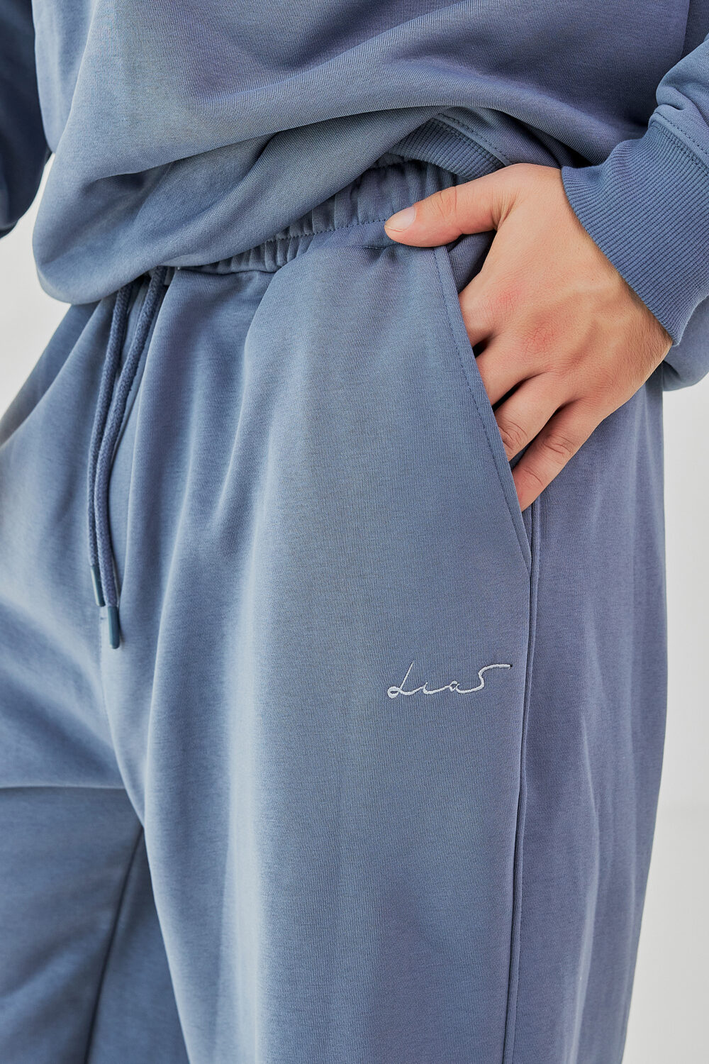 Чоловічі спортивні штани банани з щільного трикотажу