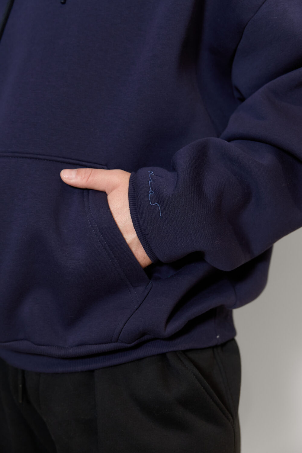 Чоловіче худі з капюшоном — тепле, щільне, oversize стиль