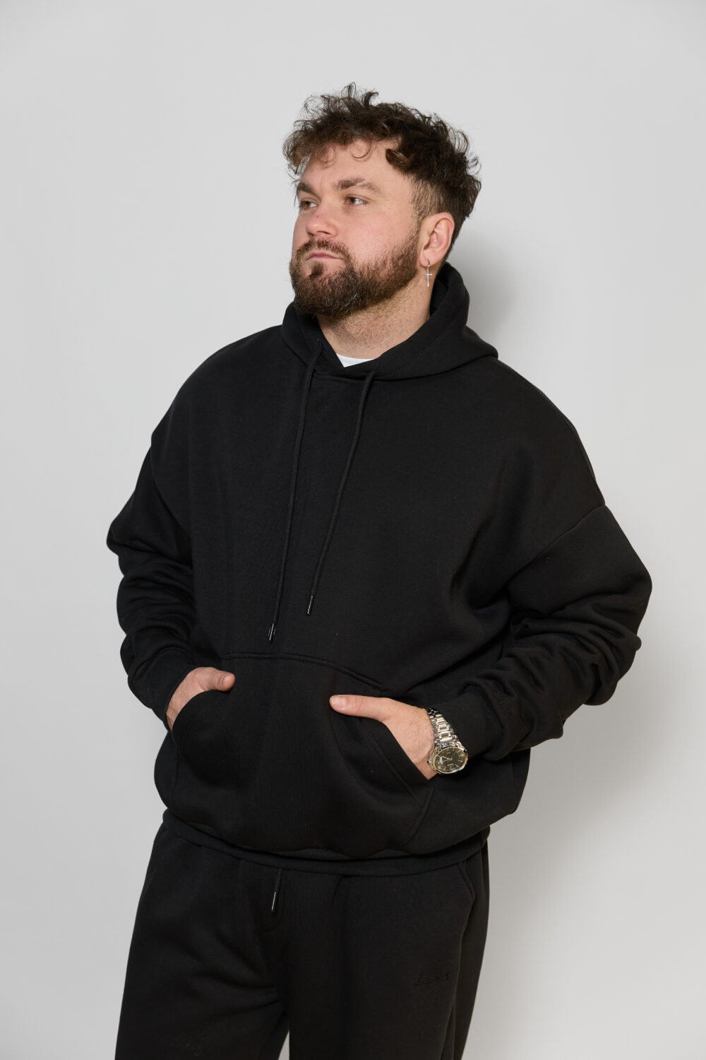 Чоловіче худі з капюшоном — тепле, щільне, oversize стиль