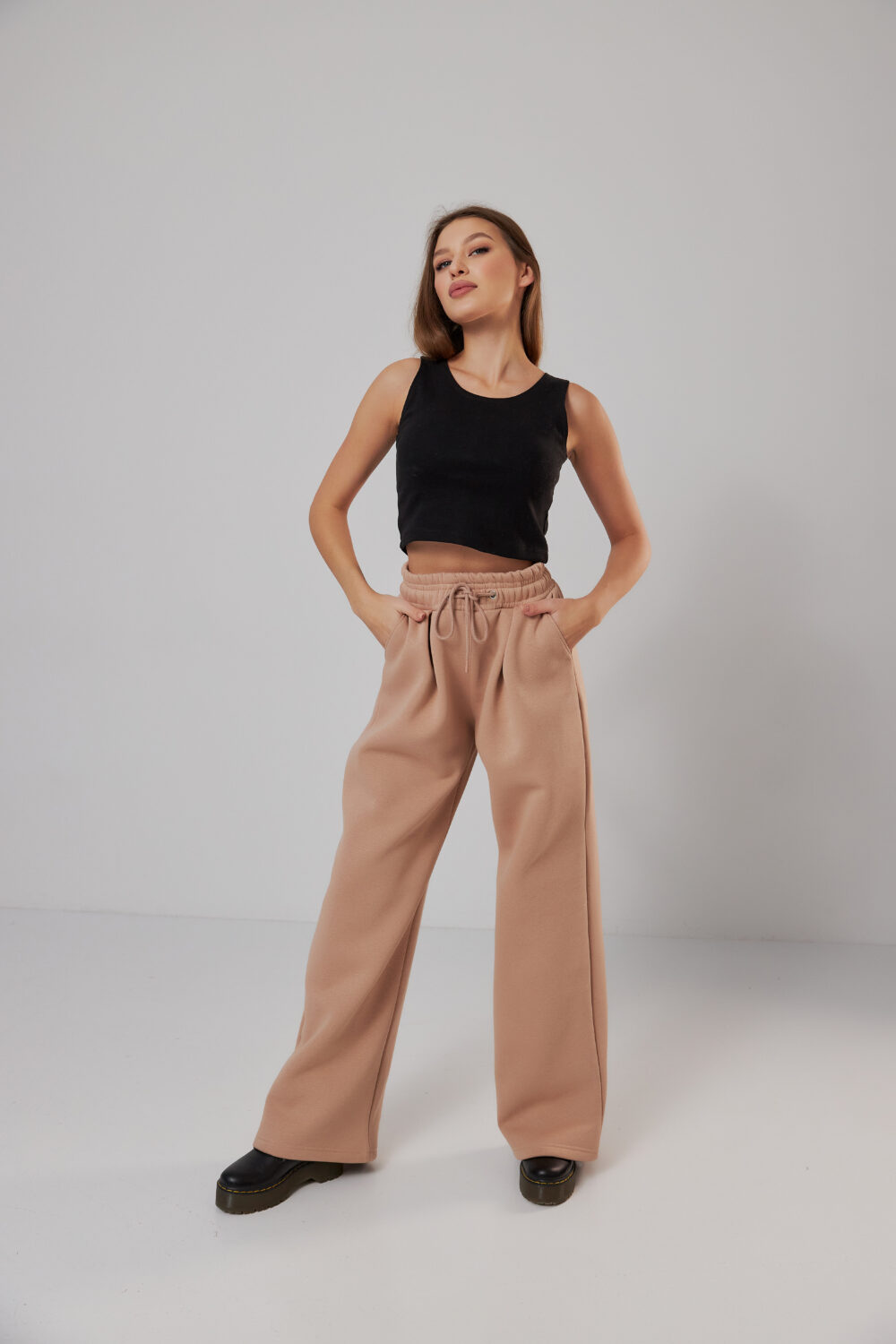 Жіночі штани палаццо на резинці з начосом теплі та вільні