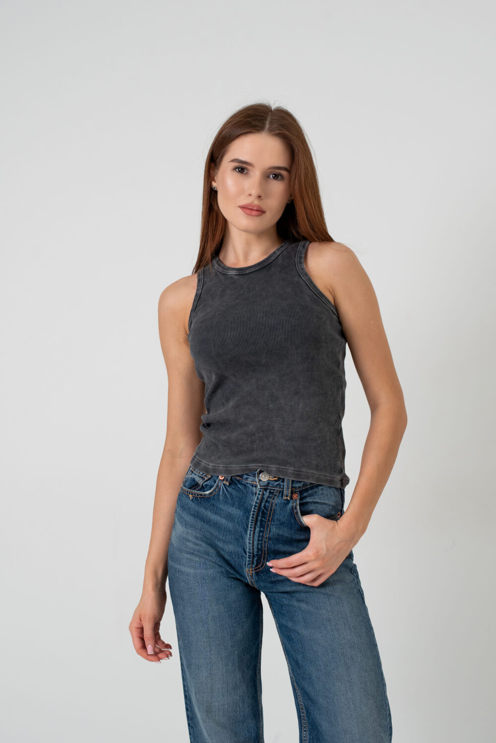 Жіноча майка кашкорсе приталена базова без рукавів