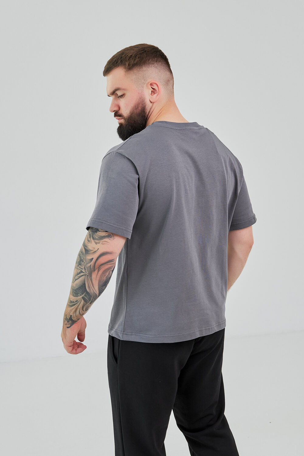 Чоловічі спортивні штани з ідеальною посадкою