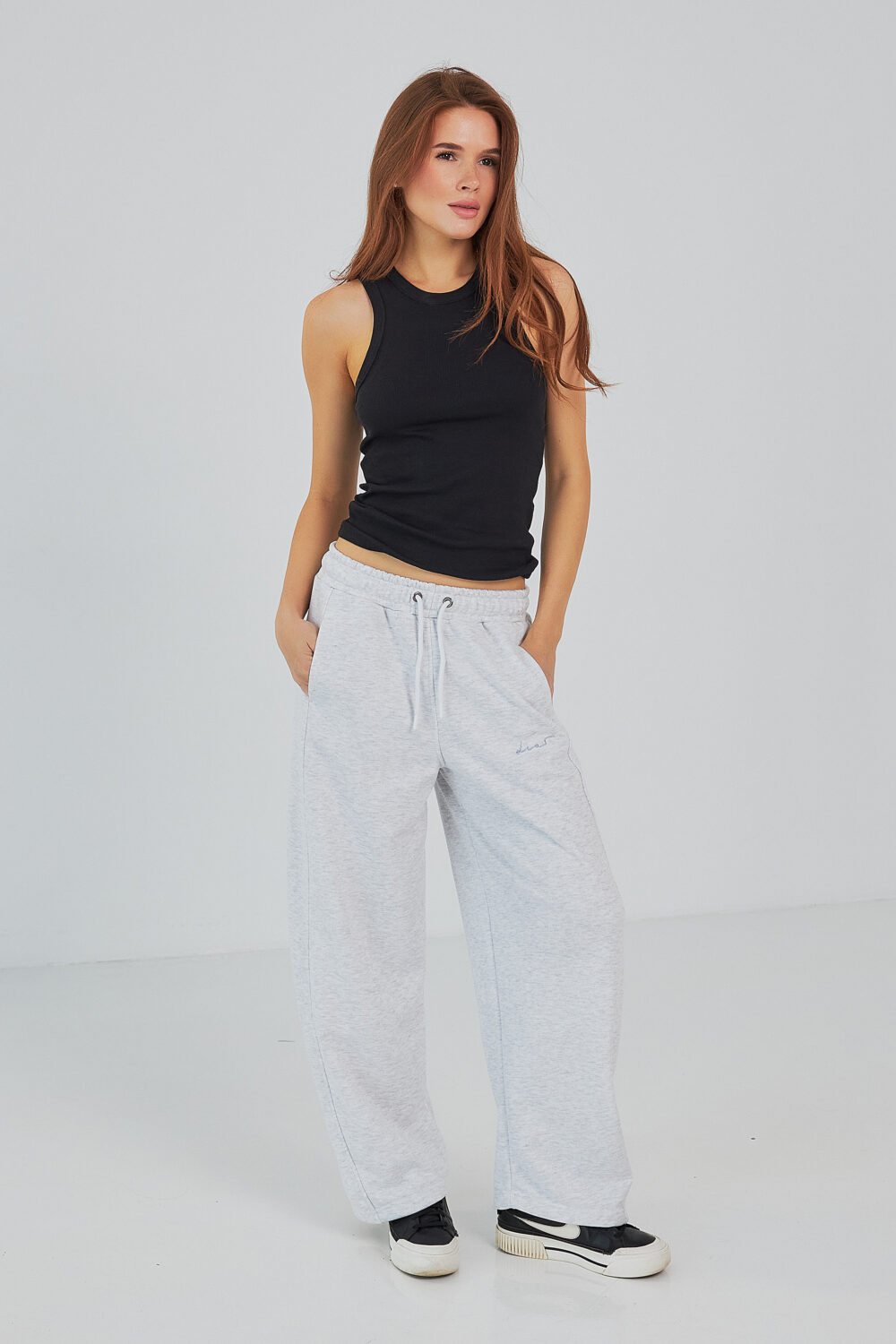 Штани жіночі baggy oversize з високою посадкою та кишенями