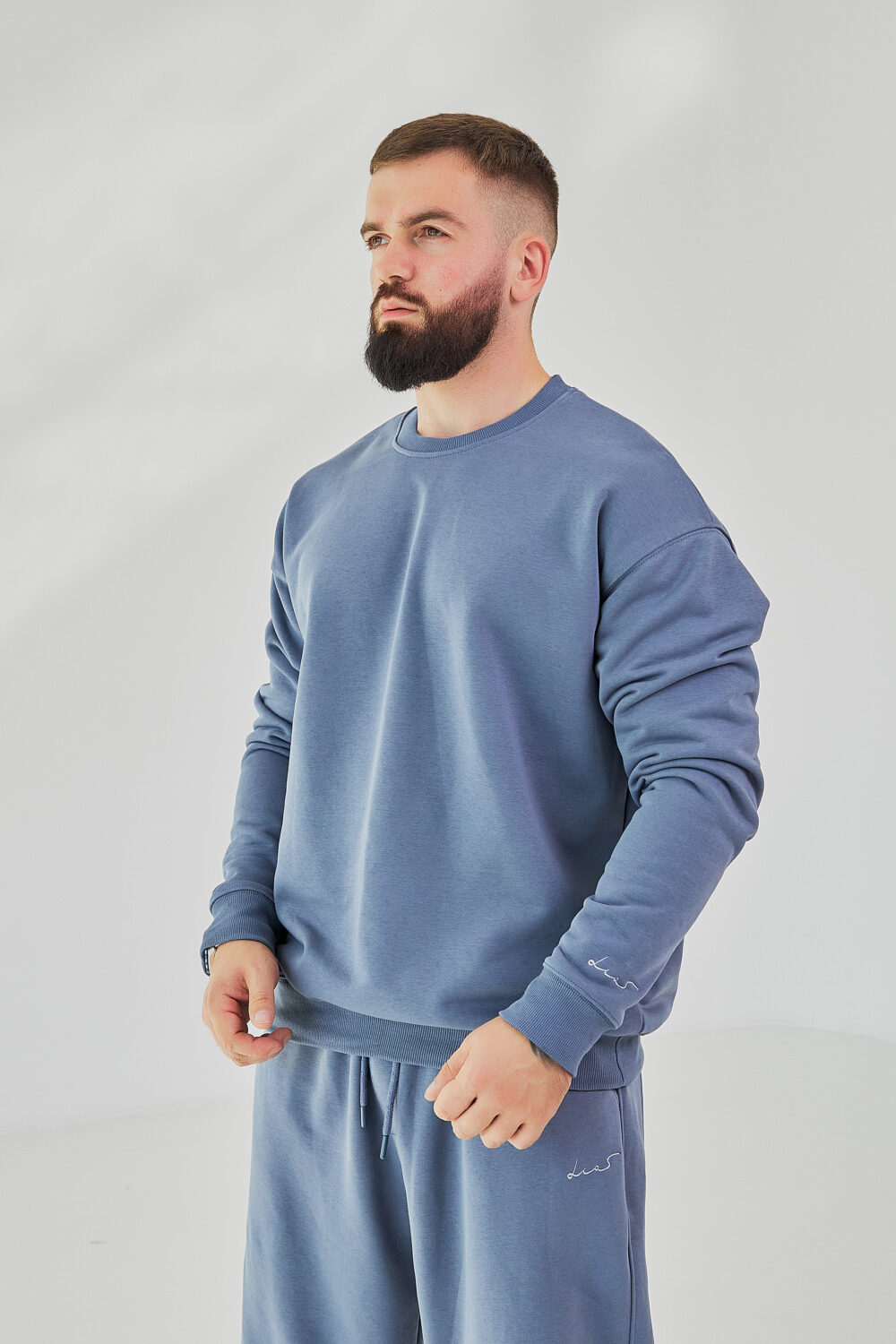 Чоловічий світшот прямого крою з щільного трикотажу