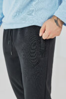 Чоловічі спортивні штани прямого крою з щільної трикотажної тканини