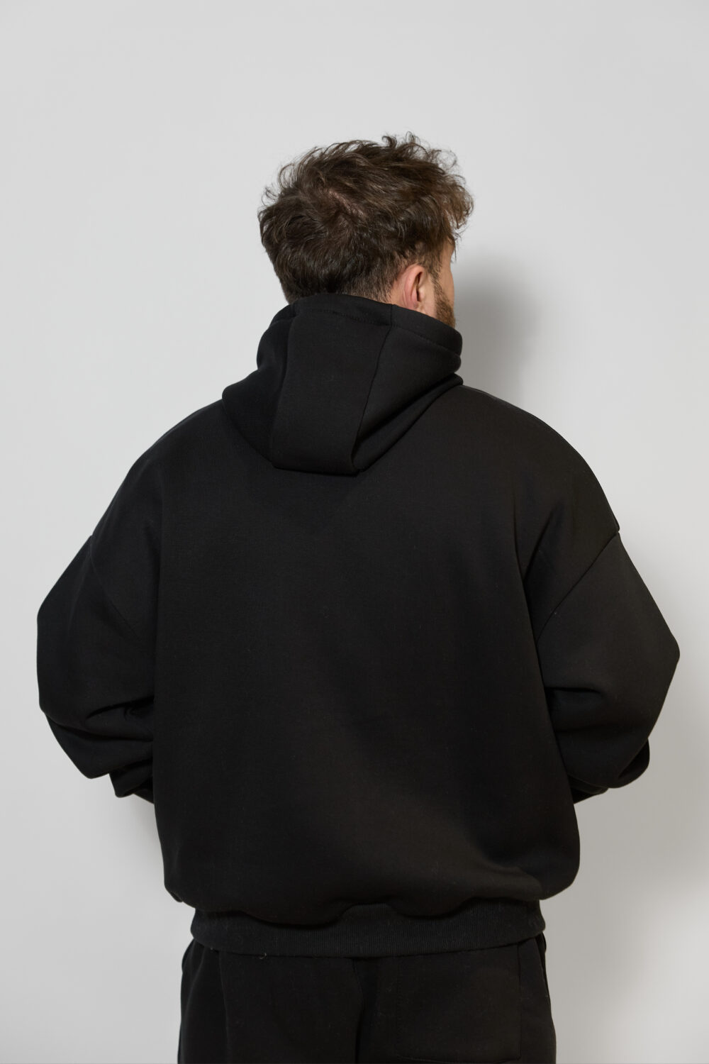 Чоловіче худі з капюшоном — тепле, щільне, oversize стиль