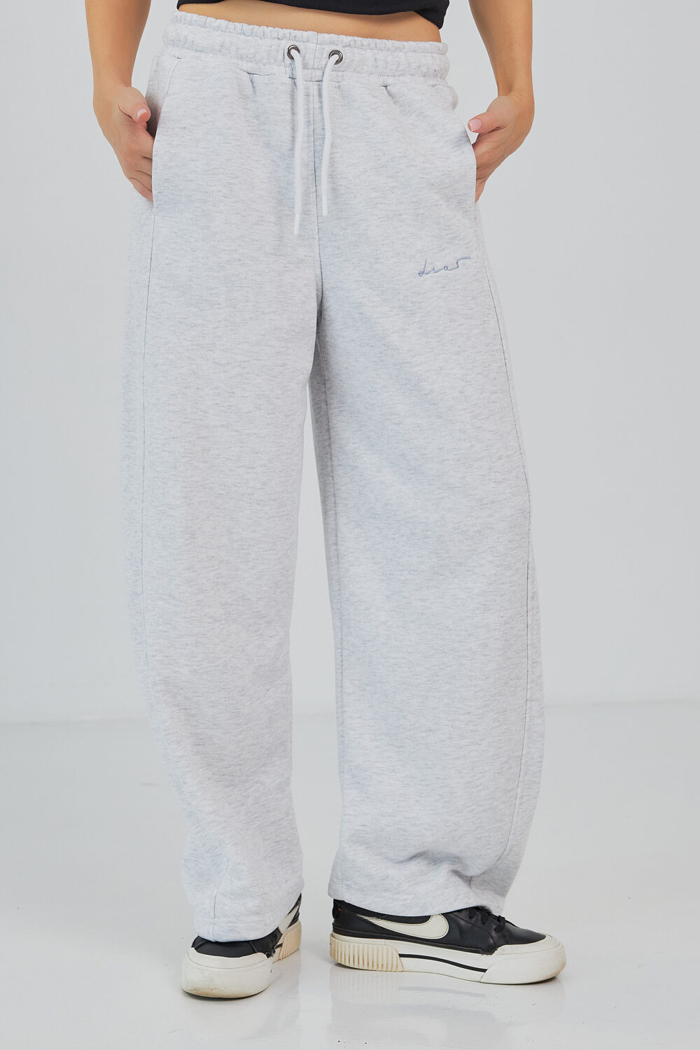 Штани жіночі baggy oversize з високою посадкою та кишенями