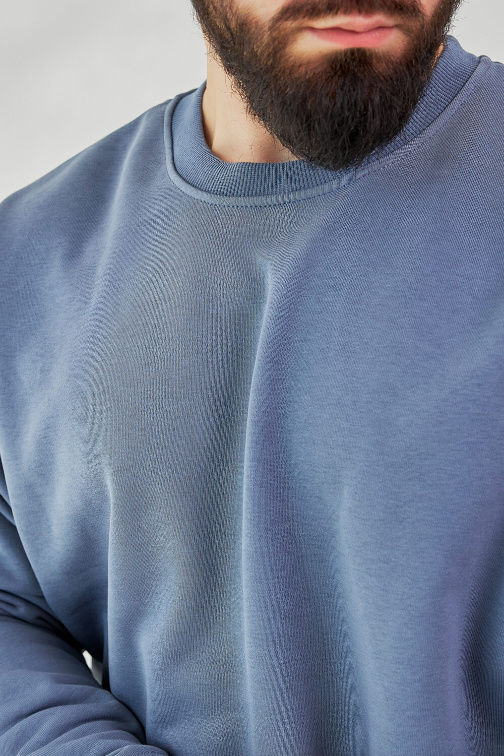 Чоловічий світшот прямого крою з щільного трикотажу