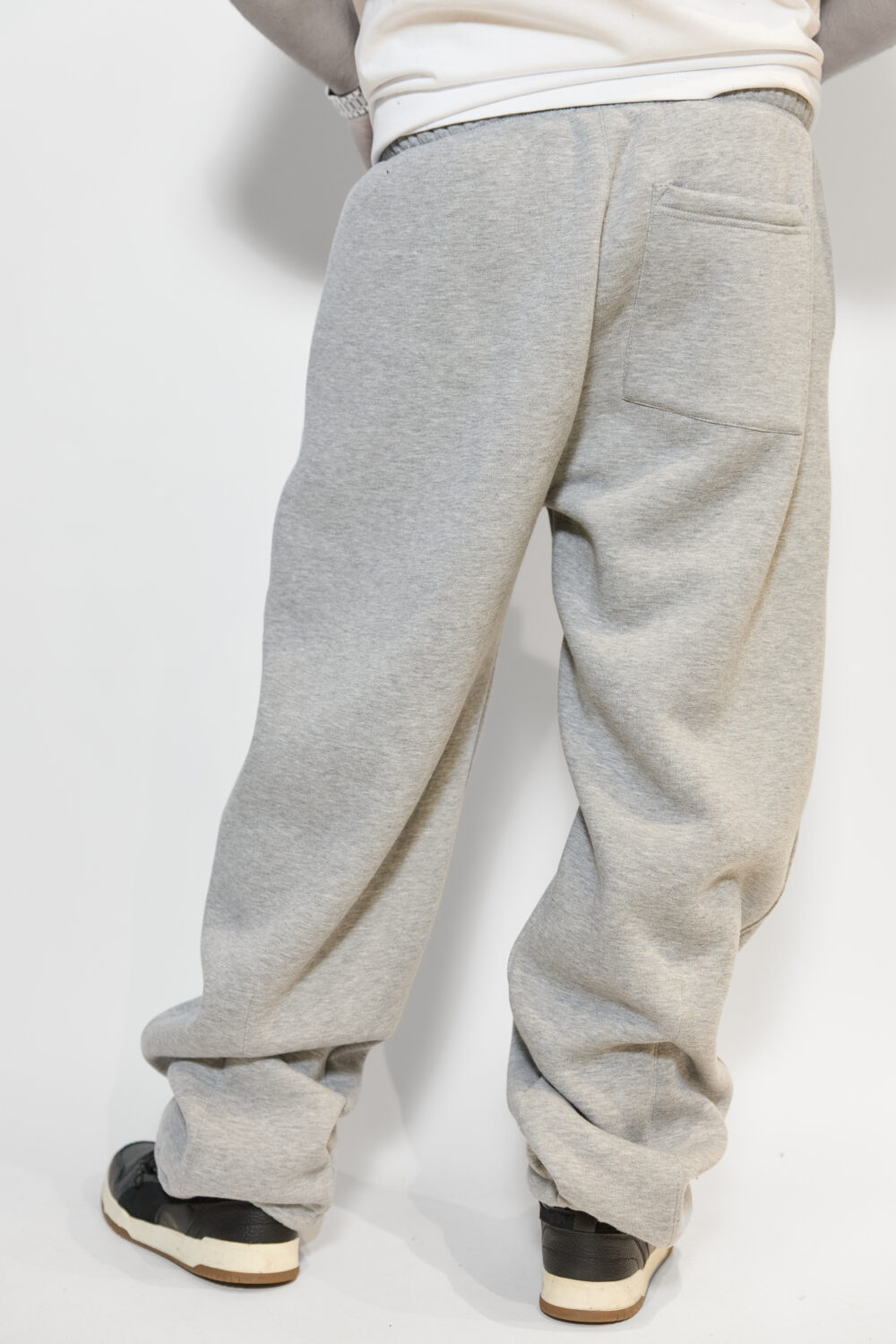 Чоловічі прямі спортивні штани