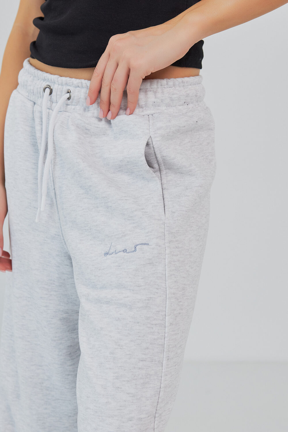 Штани жіночі baggy oversize з високою посадкою та кишенями