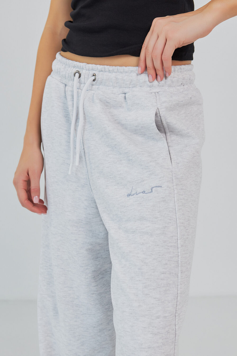 Штани жіночі baggy oversize з високою посадкою та кишенями