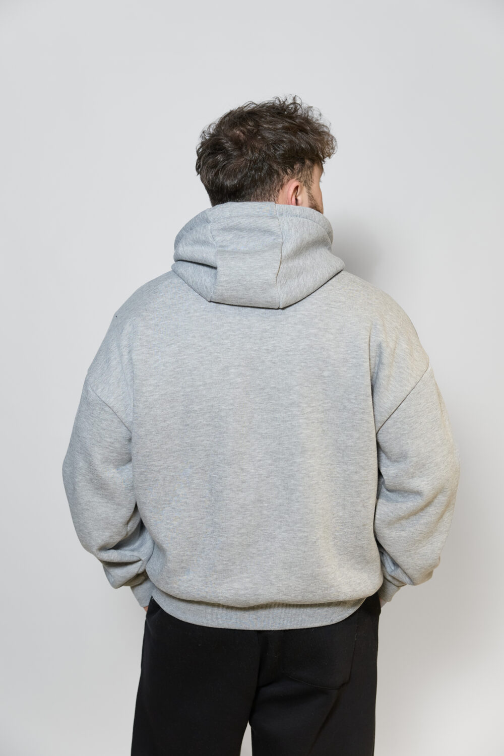 Чоловіче худі з капюшоном — тепле, щільне, oversize стиль