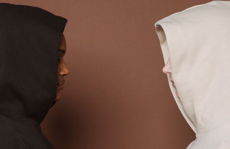 Як складати базовий гардероб із речей від DIAS — базові набори для чоловіків і жінок