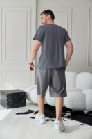 Чоловічі спортивні шорти прямого крою з трикотажу