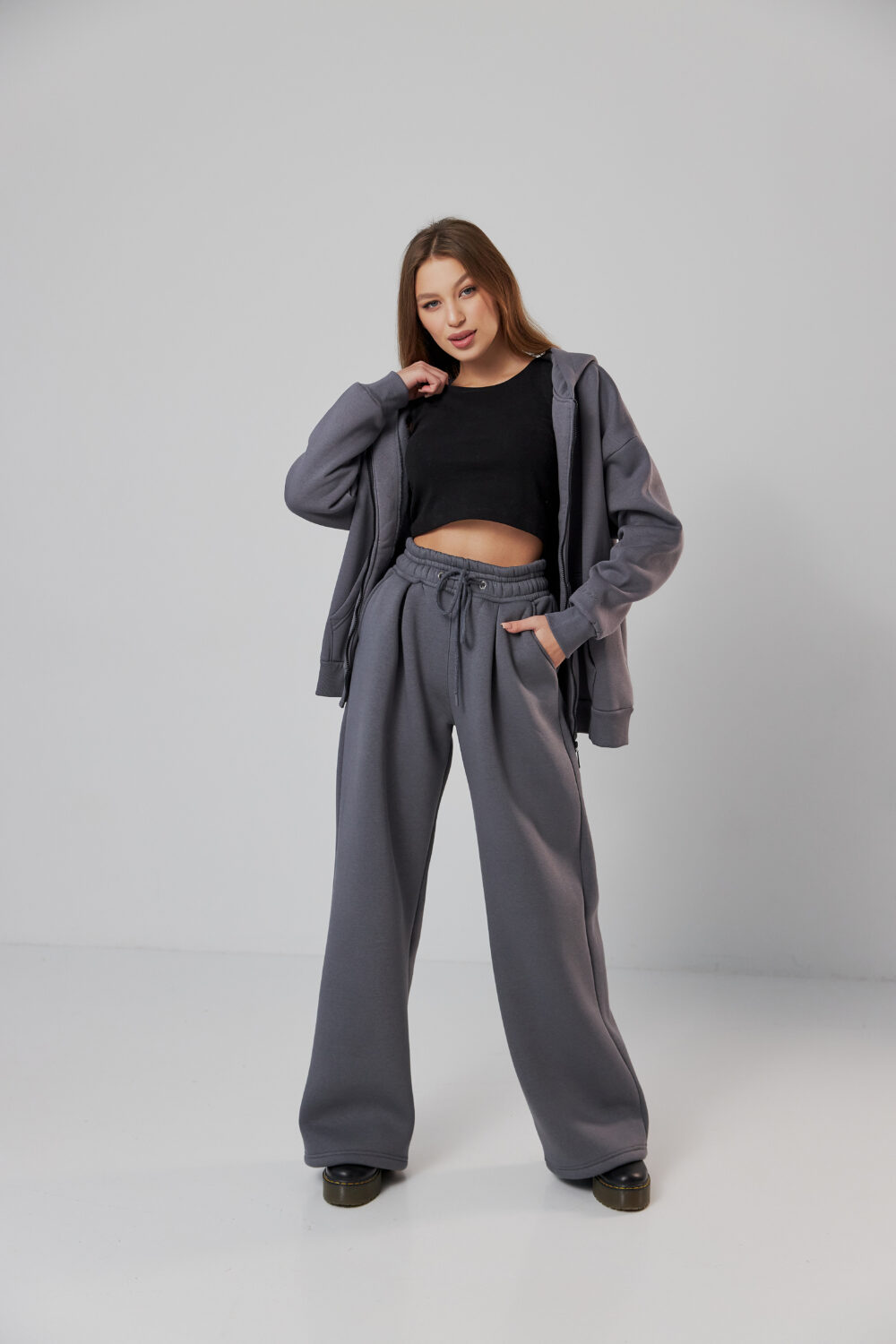 Жіночі штани палаццо на резинці з начосом теплі та вільні