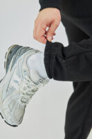 Чоловічі спортивні штани з манжетами та комфортною посадкою