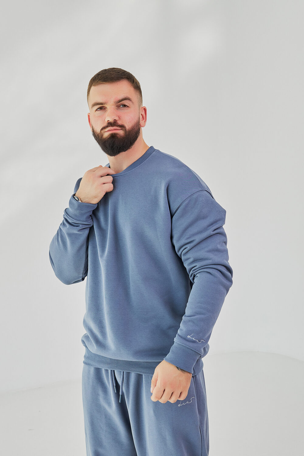 Чоловічий світшот прямого крою з щільного трикотажу