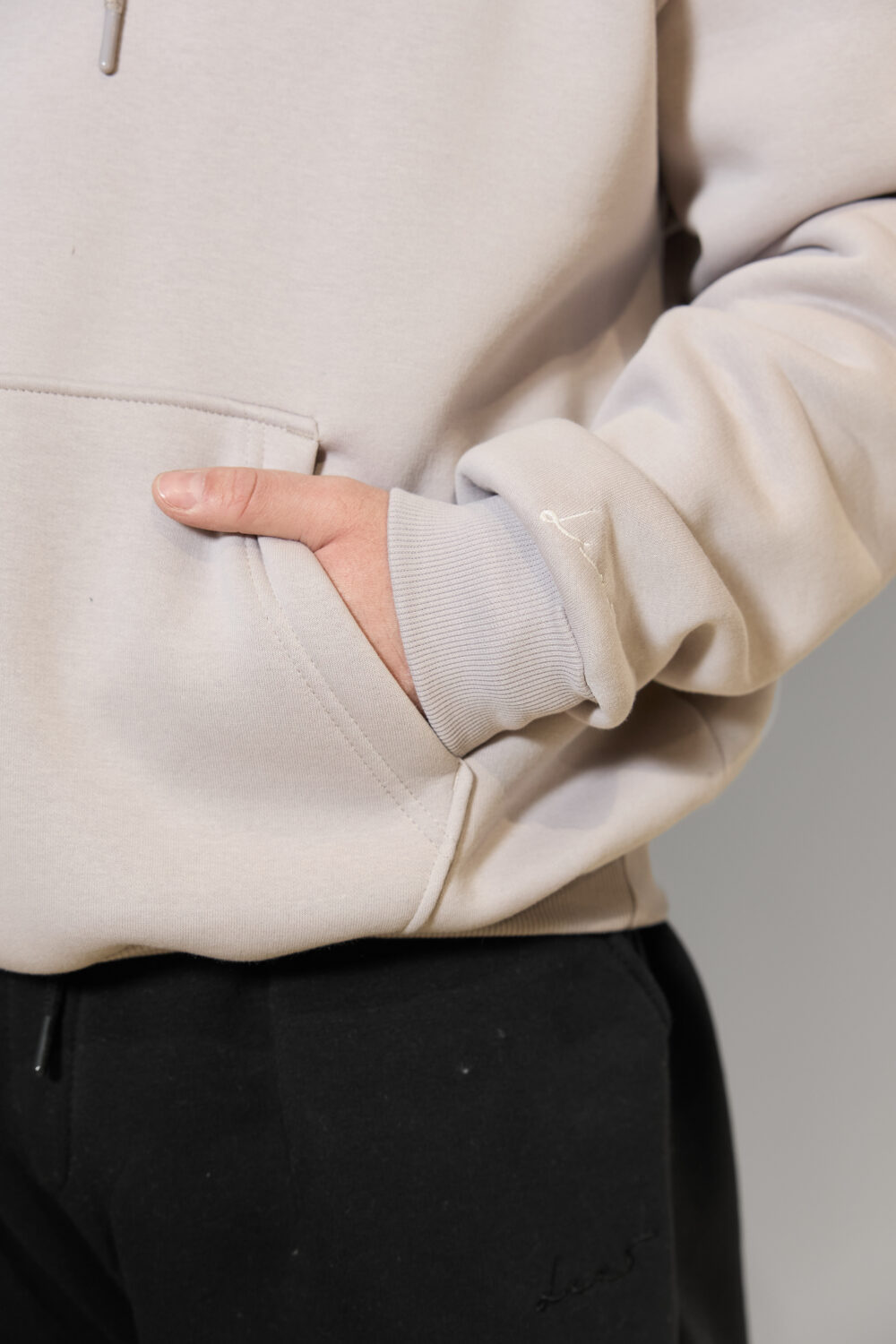 Чоловіче худі з капюшоном — тепле, щільне, oversize стиль