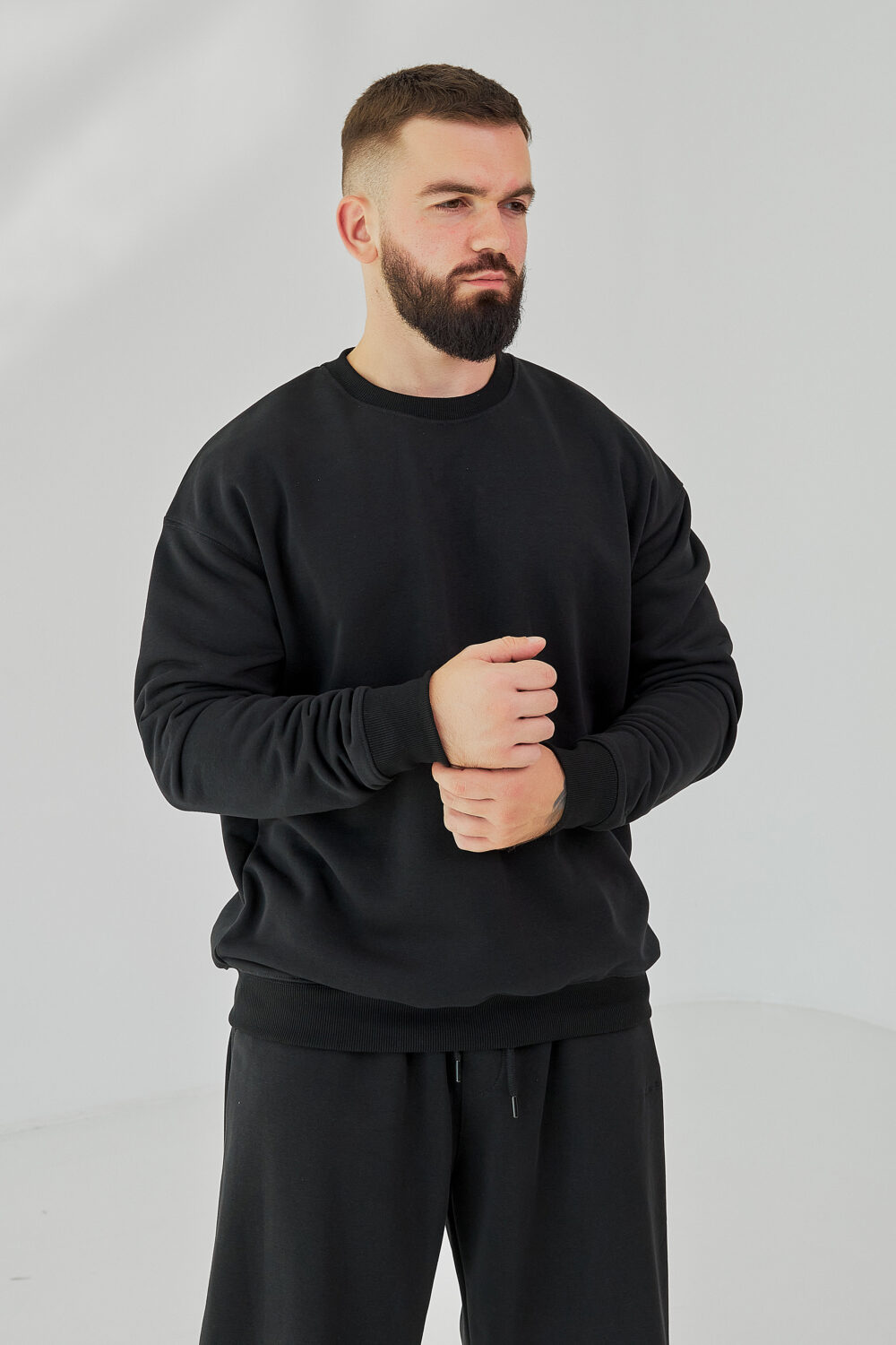 Чоловічий світшот прямого крою з щільного трикотажу