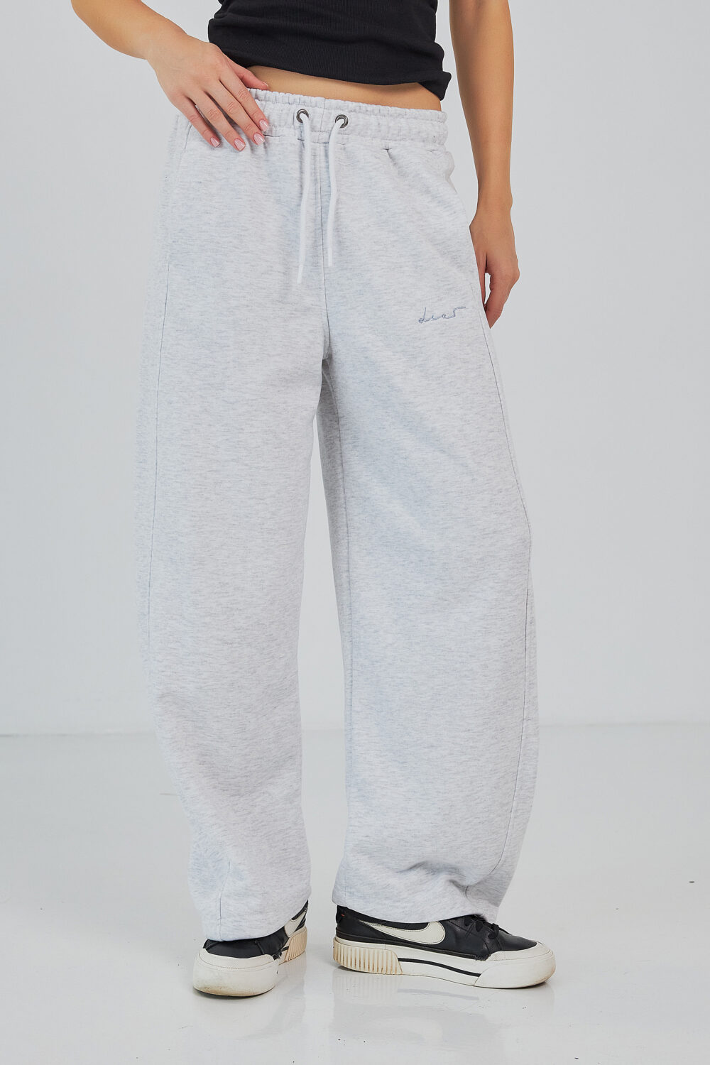 Штани жіночі baggy oversize з високою посадкою та кишенями