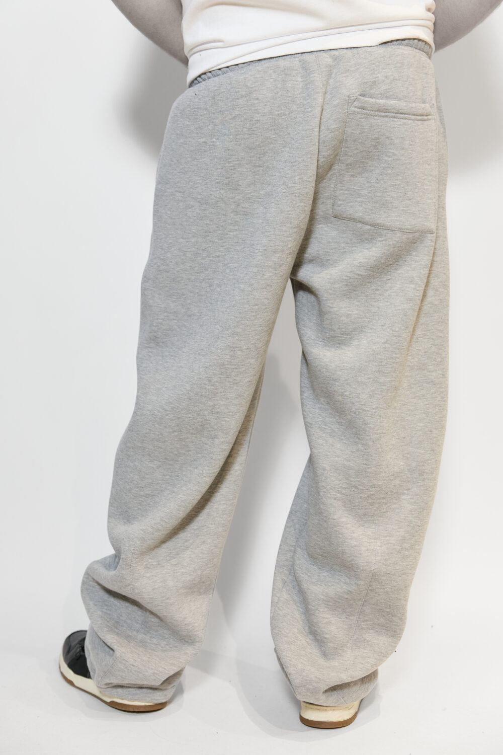 Чоловічі прямі спортивні штани