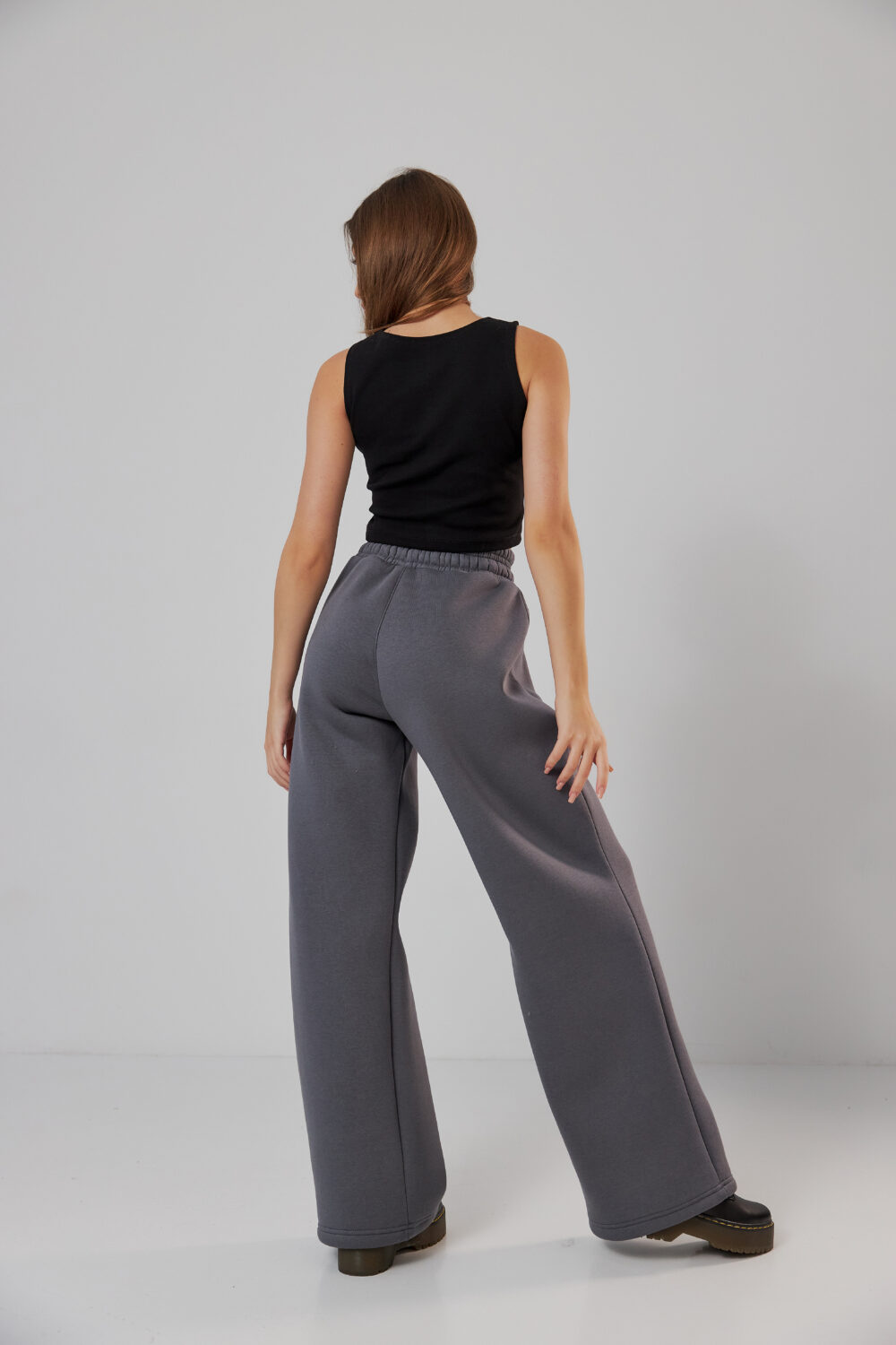 Жіночі штани палаццо на резинці з начосом теплі та вільні