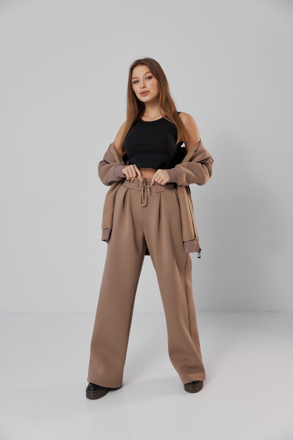 Жіночі штани палаццо на резинці з начосом теплі та вільні