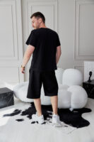 Чоловічі спортивні шорти прямого крою з трикотажу