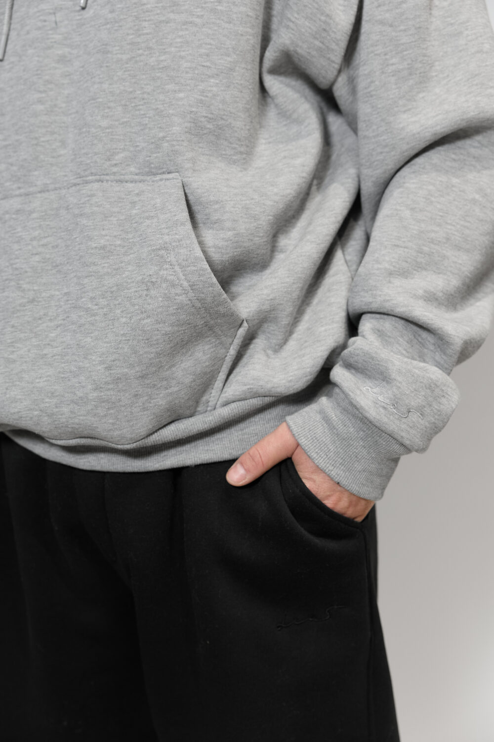 Чоловіче худі з капюшоном — тепле, щільне, oversize стиль