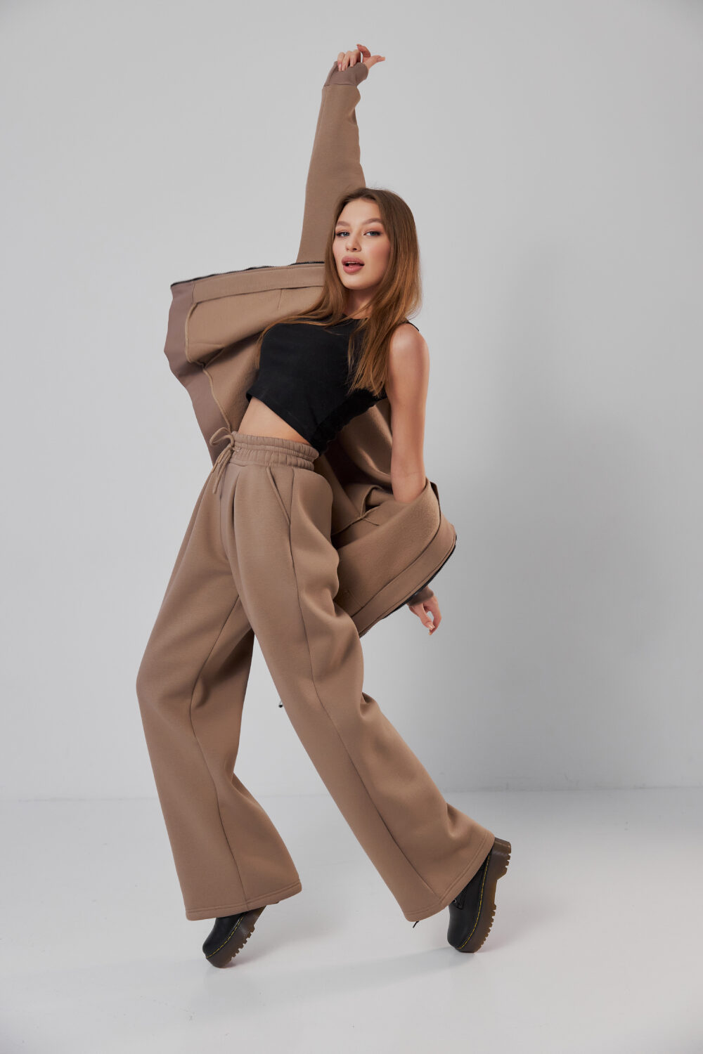 Жіночі штани палаццо на резинці з начосом теплі та вільні