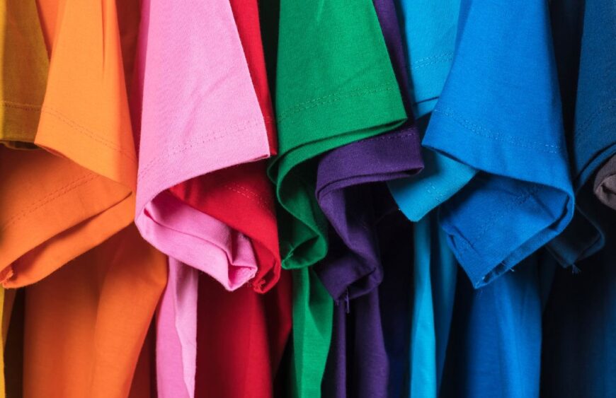 ТОП-5 кольорів у спортивному одязі, які найкраще продаються оптом