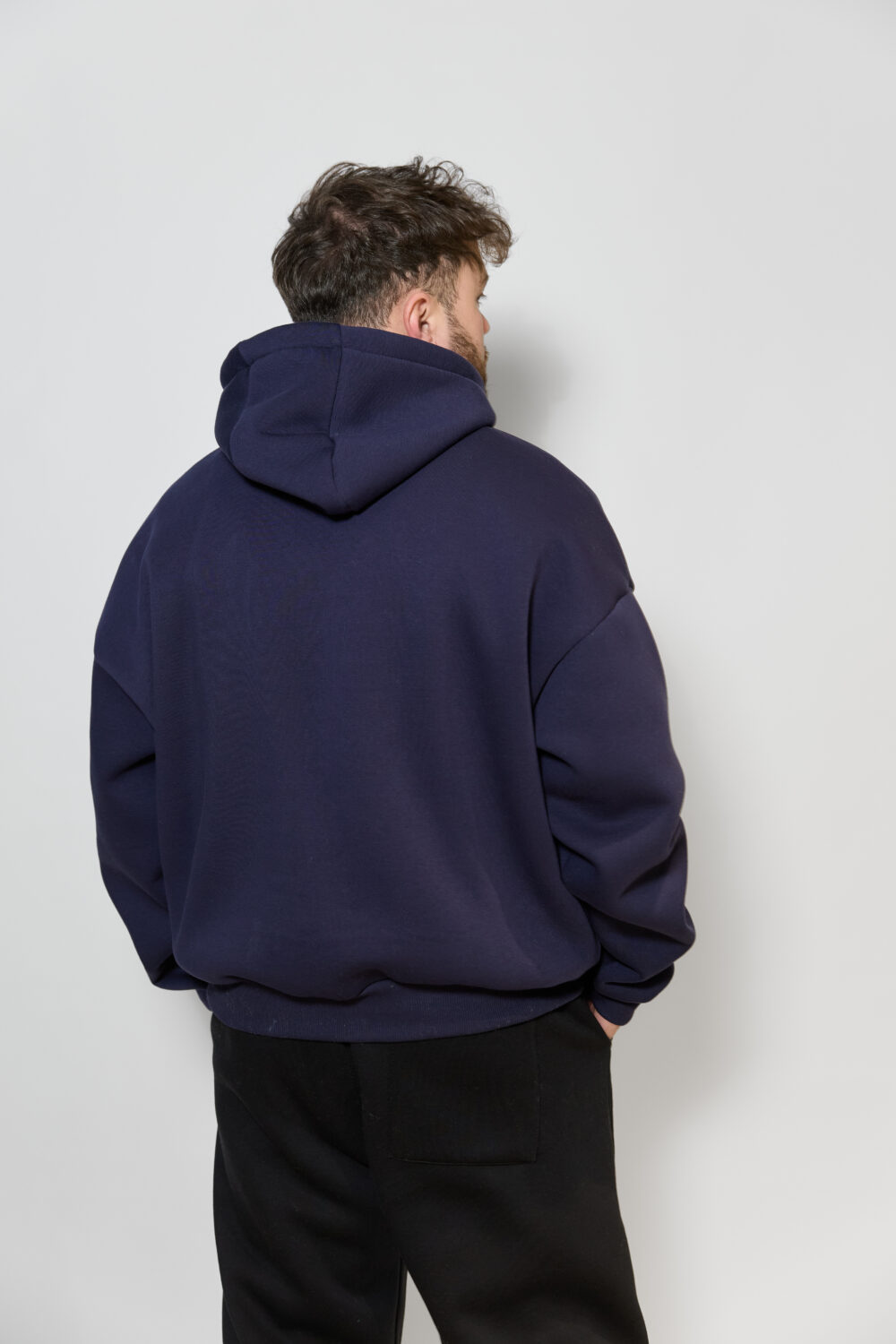 Чоловіче худі з капюшоном — тепле, щільне, oversize стиль