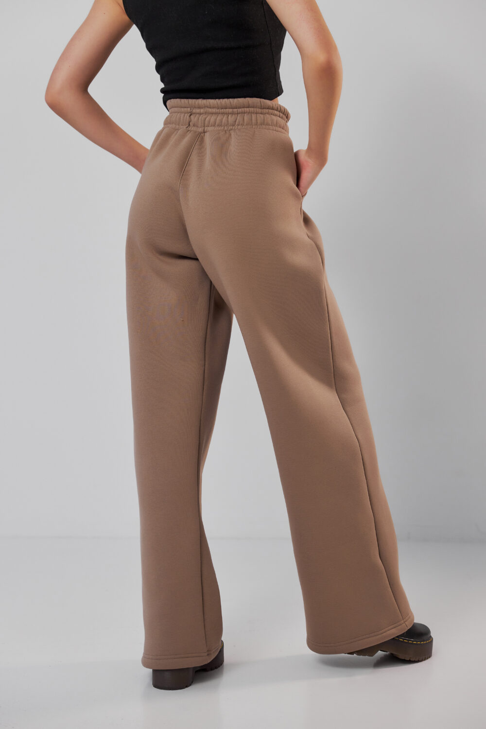 Жіночі штани палаццо на резинці з начосом теплі та вільні