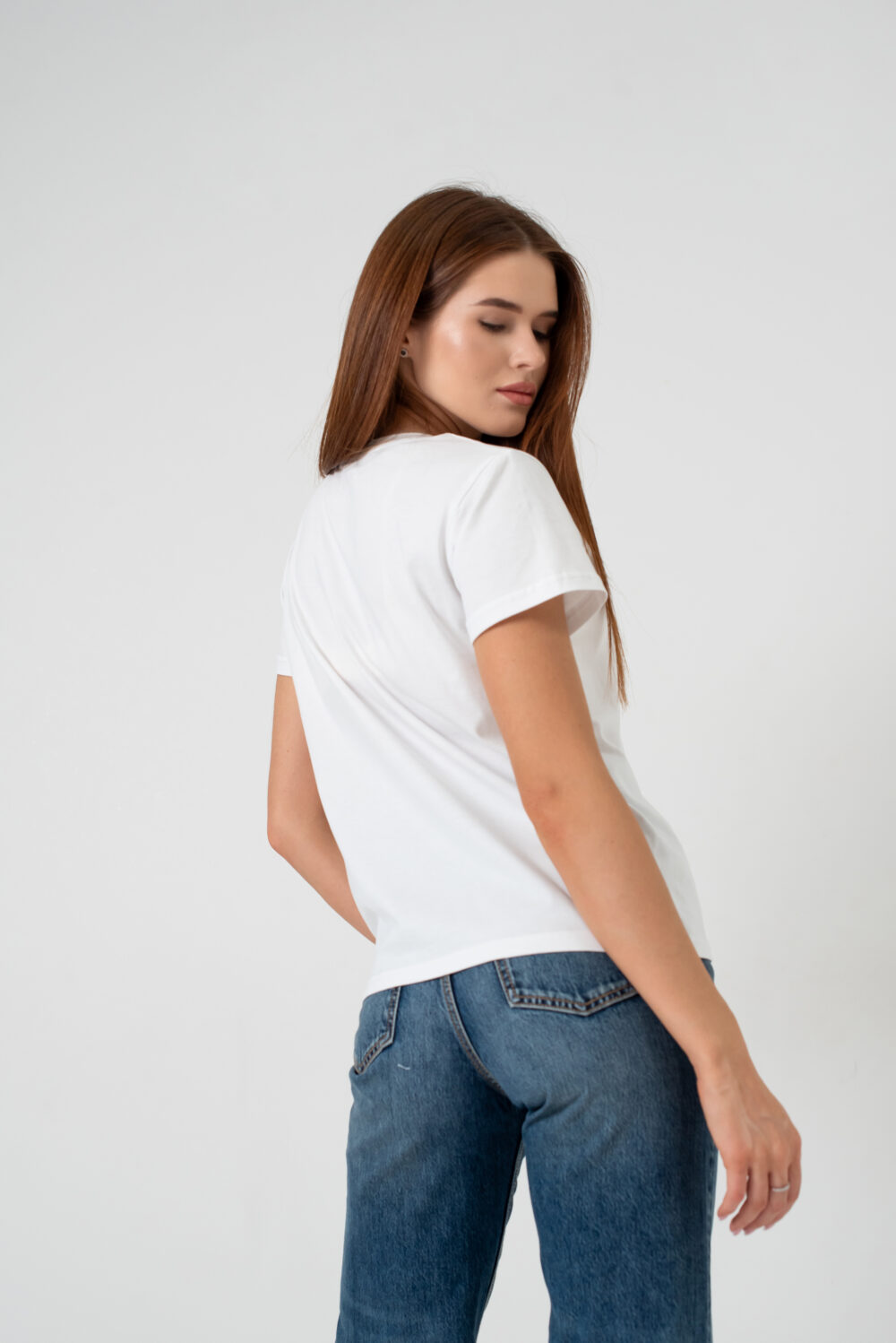 Жіноча футболка класична базова бавовняна повсякденна комфортна