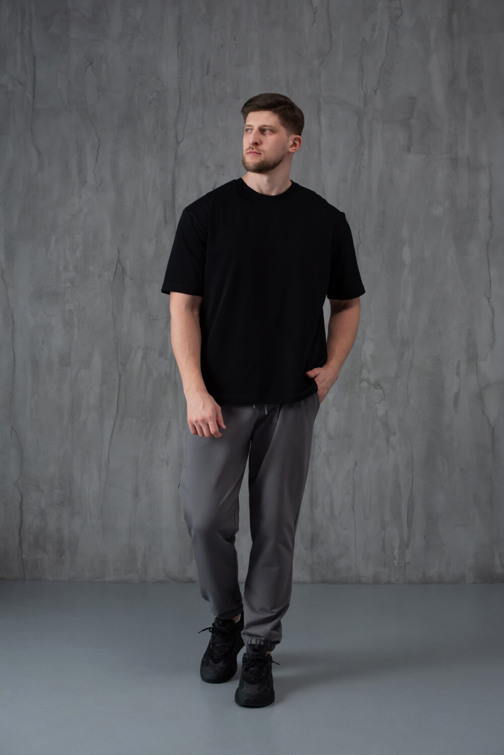 Чоловіча базова футболка з бавовни