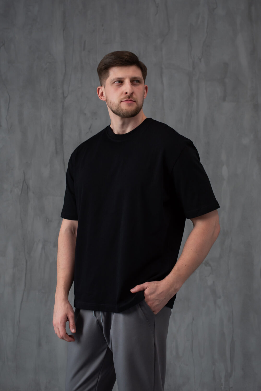 Чоловіча базова футболка з бавовни