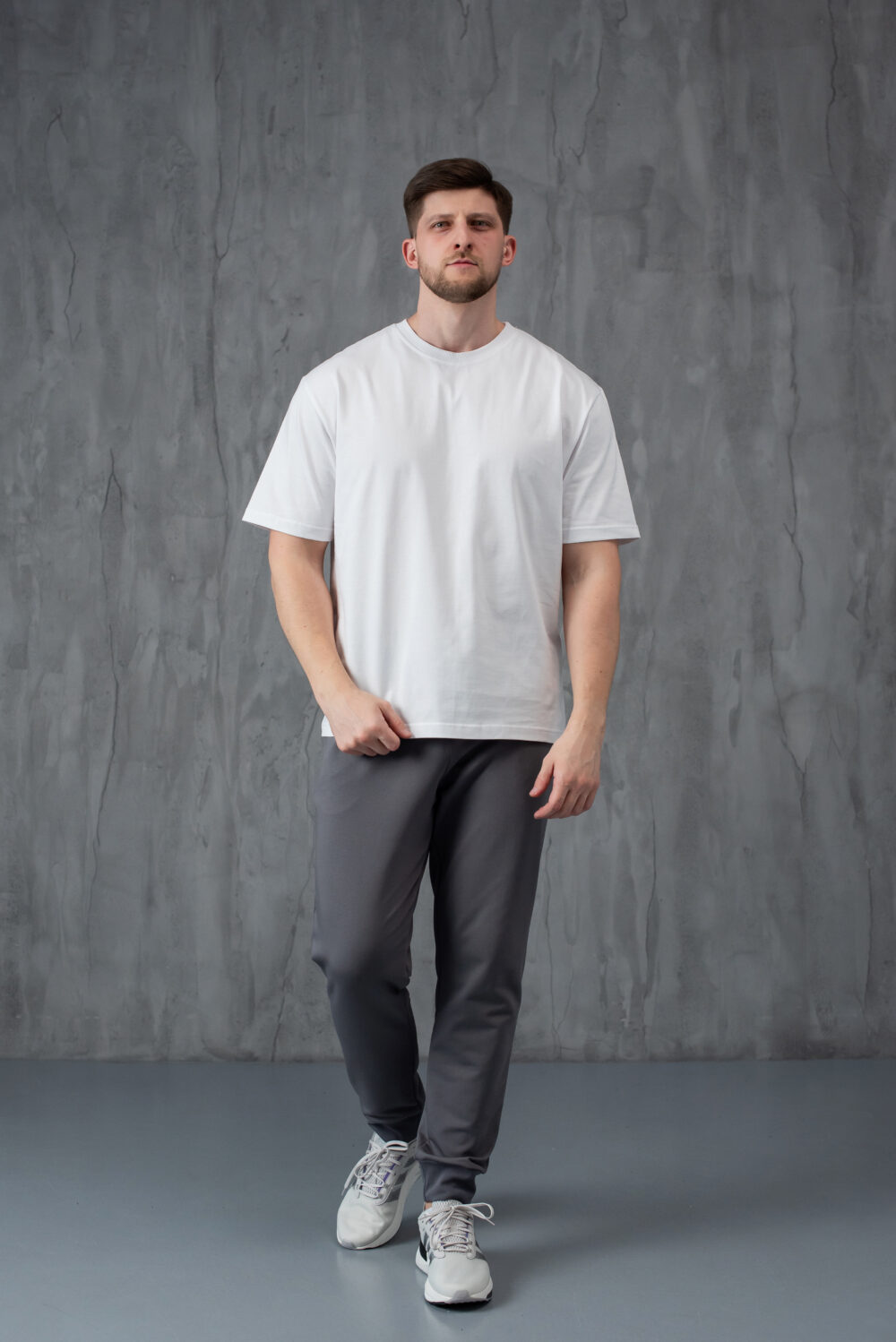 Чоловіча базова футболка з бавовни