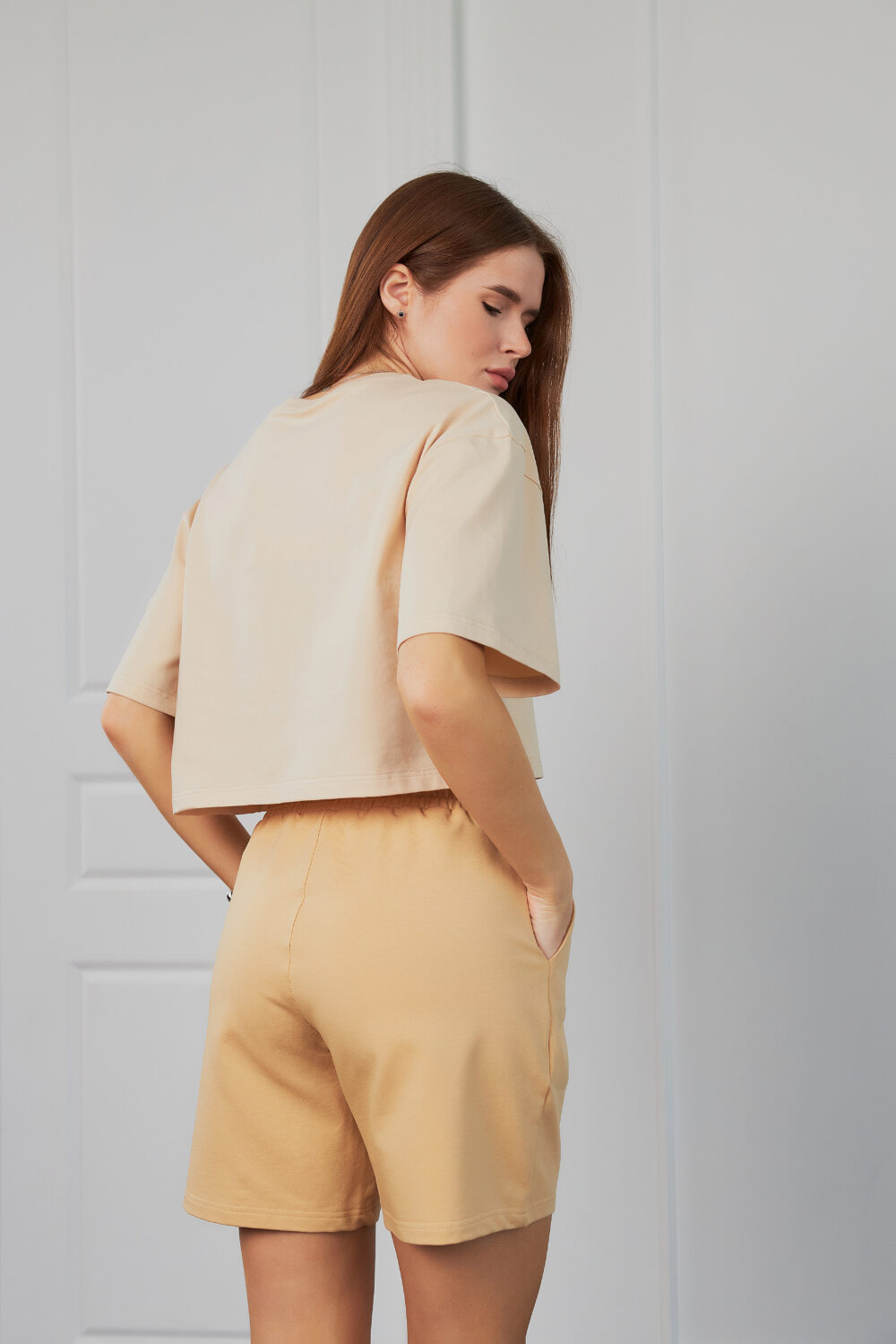 Жіночі шорти вільного крою спортивні повсякденні на резинці