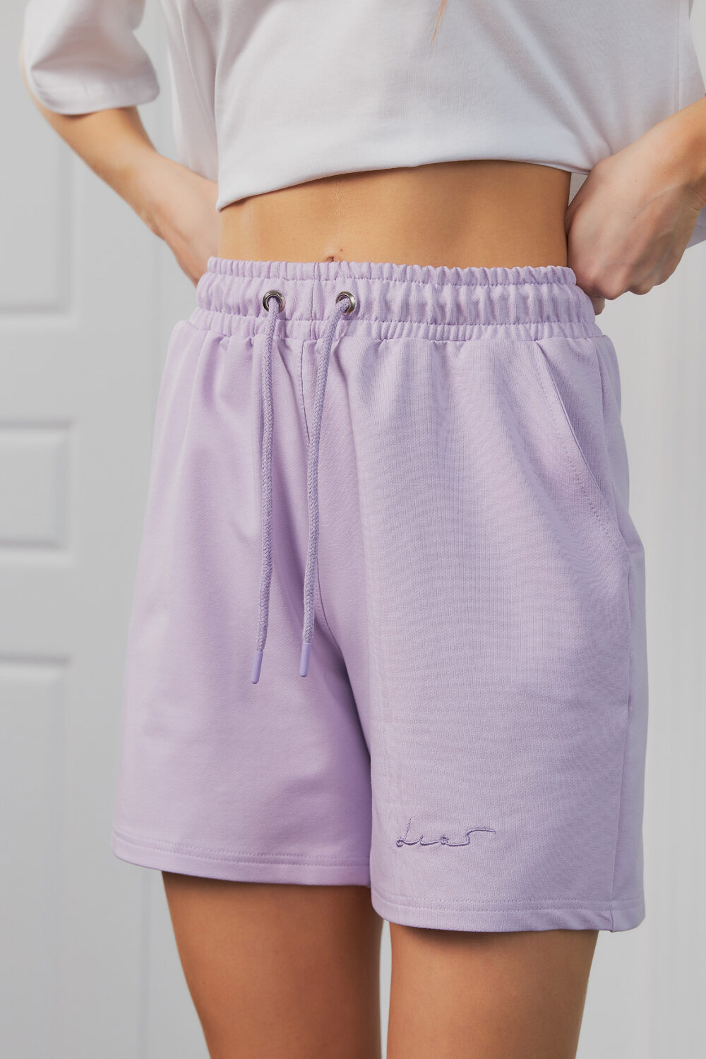 Жіночі шорти вільного крою спортивні повсякденні на резинці