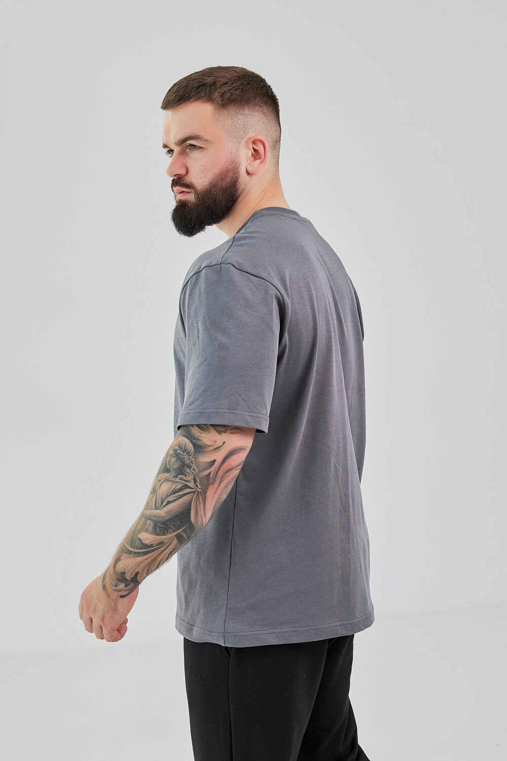 Чоловіча базова футболка з бавовни