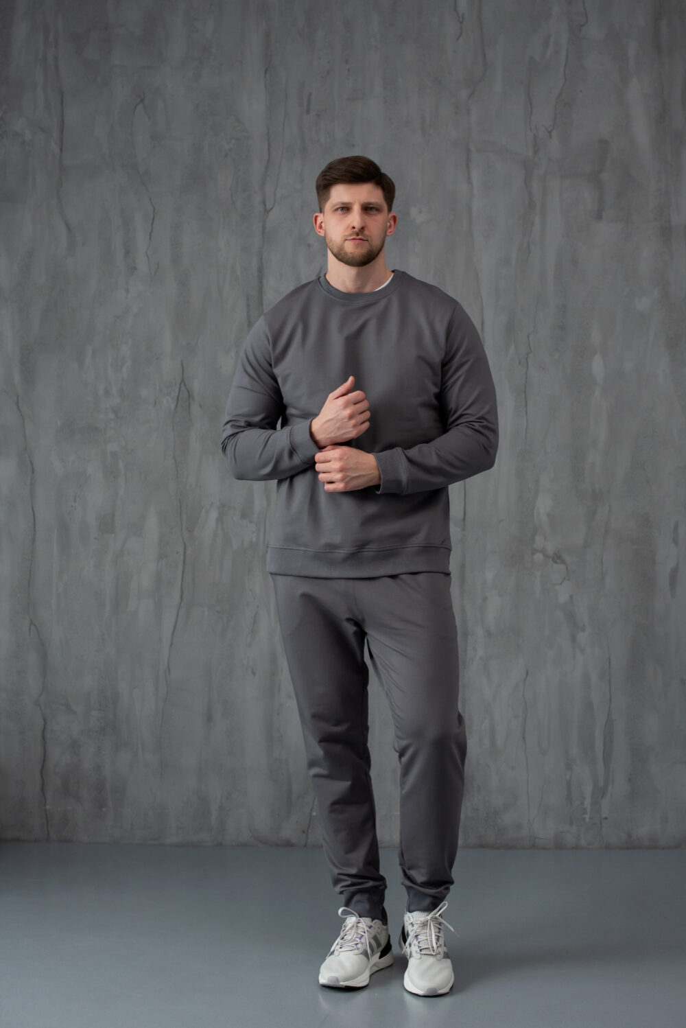 Чоловічі штани — чіткий силует і акуратна посадка